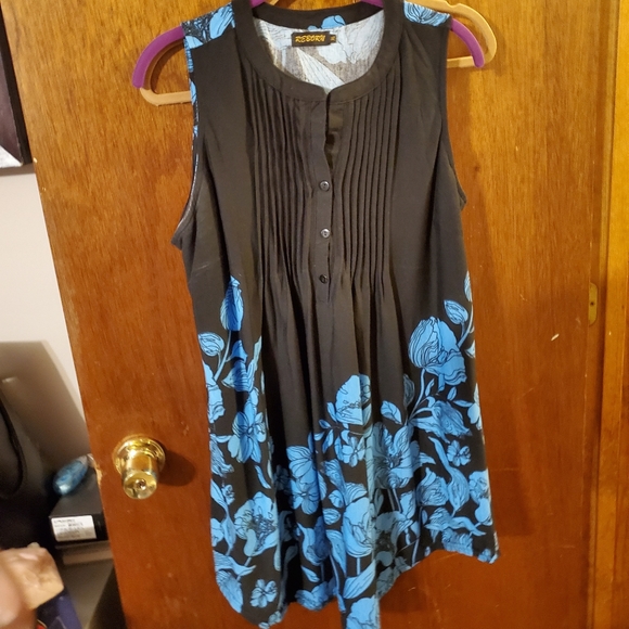 Shirts - Picture 2 of 2